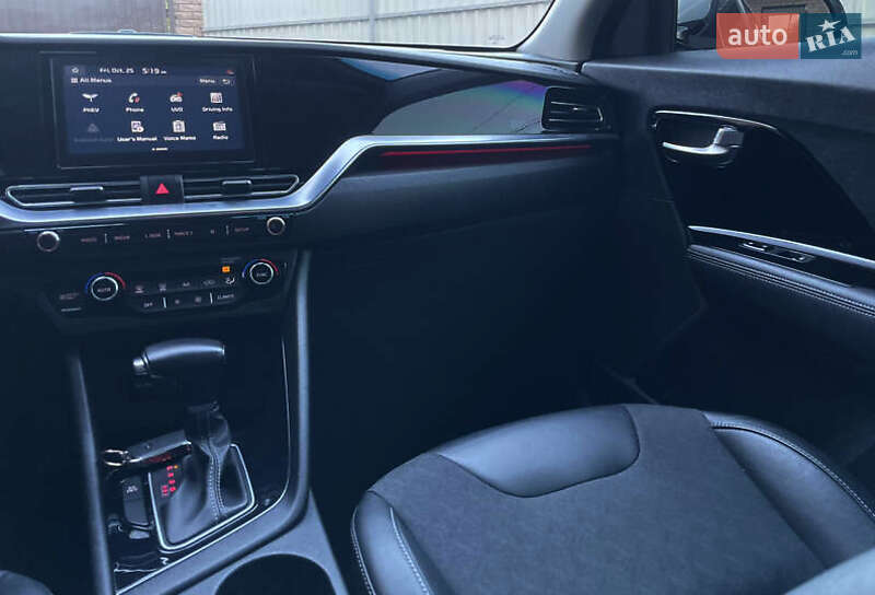 Позашляховик / Кросовер Kia Niro 2020 в Вінниці