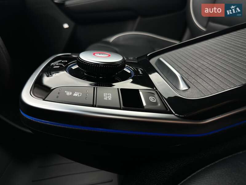 Внедорожник / Кроссовер Kia Niro 2021 в Львове