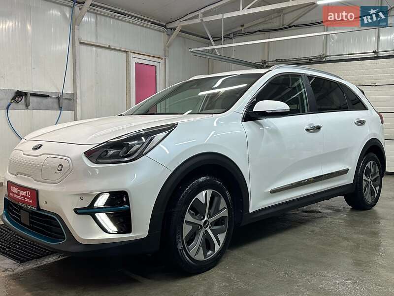 Внедорожник / Кроссовер Kia Niro 2021 в Львове
