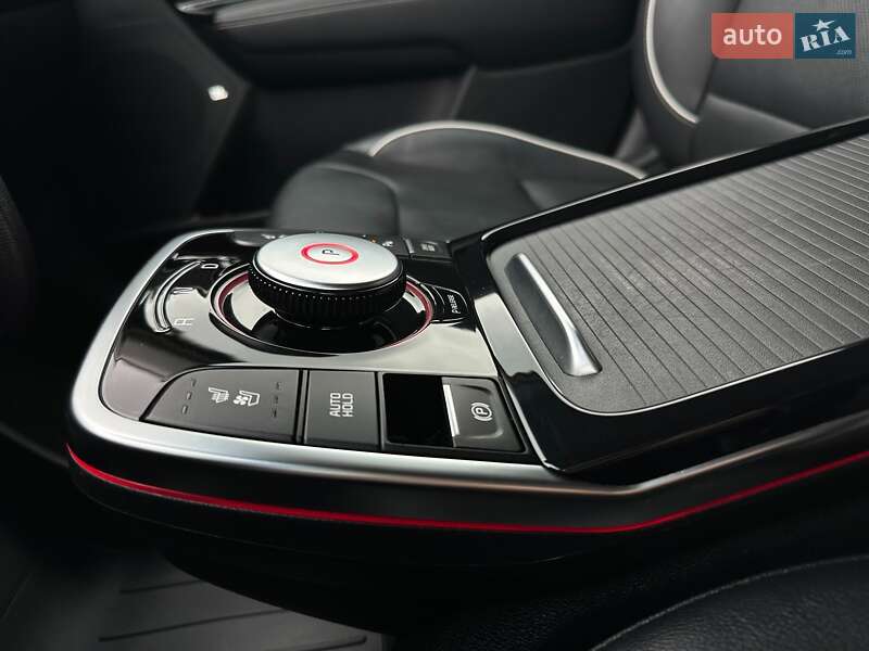 Внедорожник / Кроссовер Kia Niro 2021 в Львове