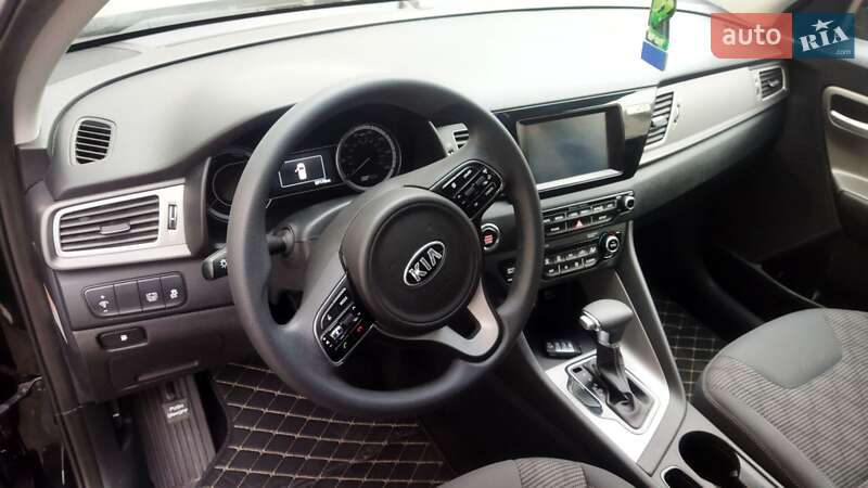 Внедорожник / Кроссовер Kia Niro 2018 в Черкассах