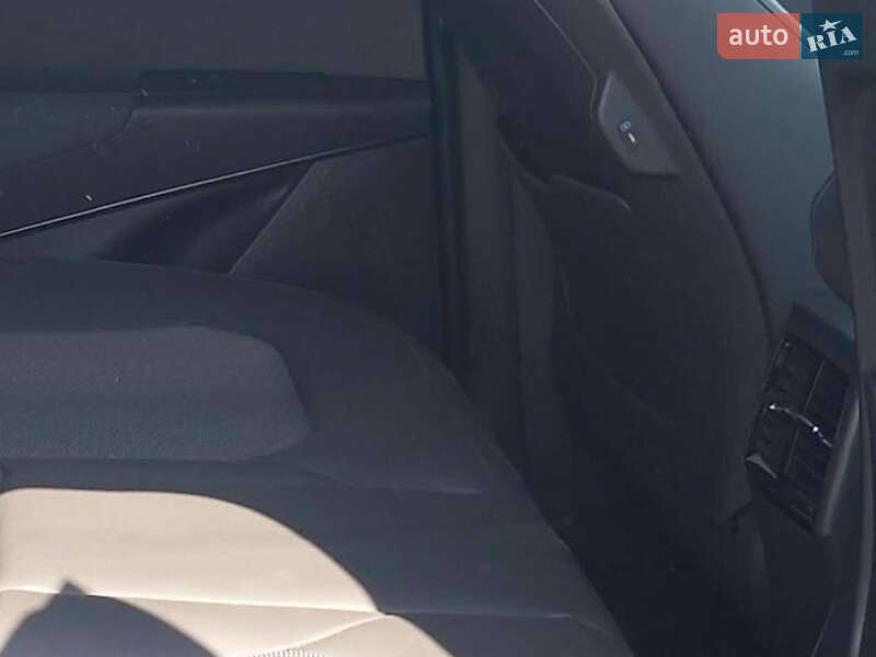 Внедорожник / Кроссовер Kia Niro 2023 в Львове