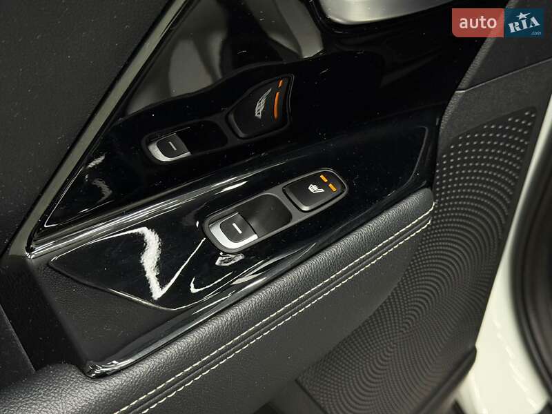 Позашляховик / Кросовер Kia Niro 2020 в Луцьку фото 31 Позашляховик / Кросовер Kia Niro 2020 в Луцьку