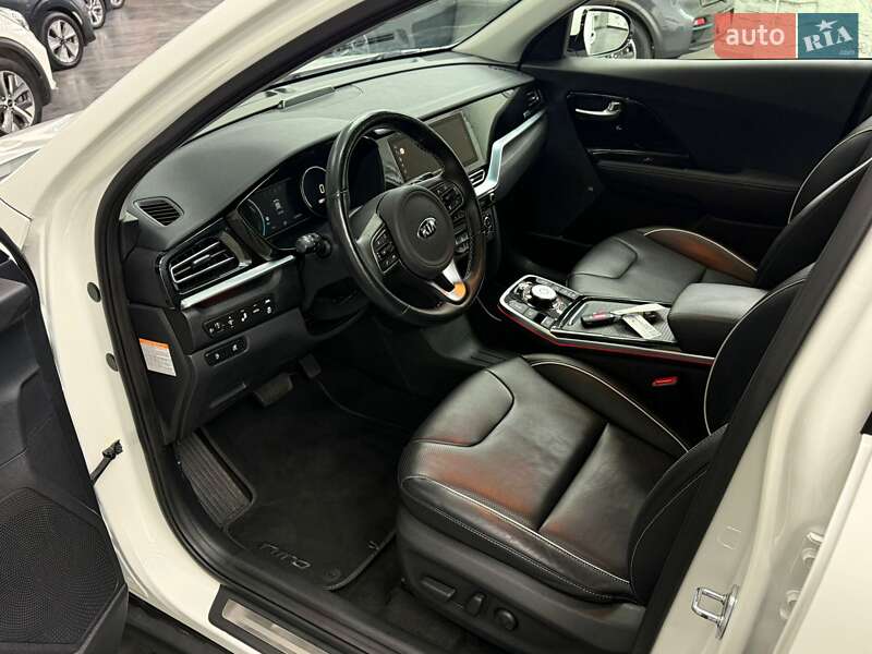 Позашляховик / Кросовер Kia Niro 2020 в Луцьку фото 17 Позашляховик / Кросовер Kia Niro 2020 в Луцьку