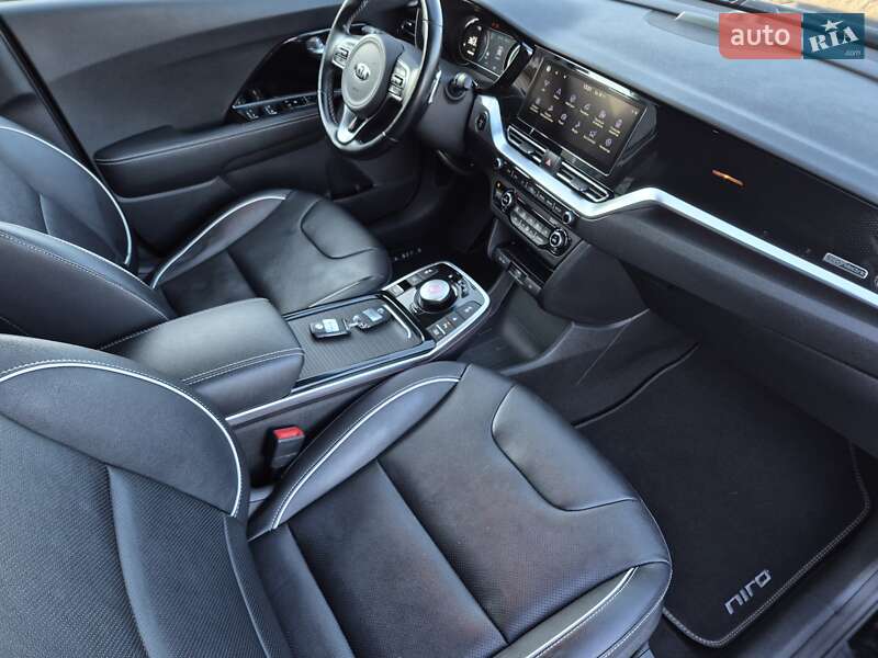 Внедорожник / Кроссовер Kia Niro 2020 в Луцке