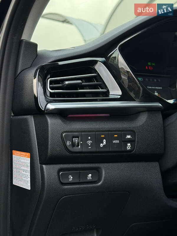 Позашляховик / Кросовер Kia Niro 2020 в Бережанах