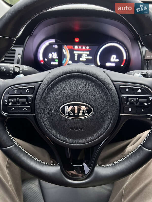 Внедорожник / Кроссовер Kia Niro 2019 в Тернополе