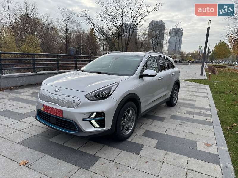 Внедорожник / Кроссовер Kia Niro 2021 в Днепре