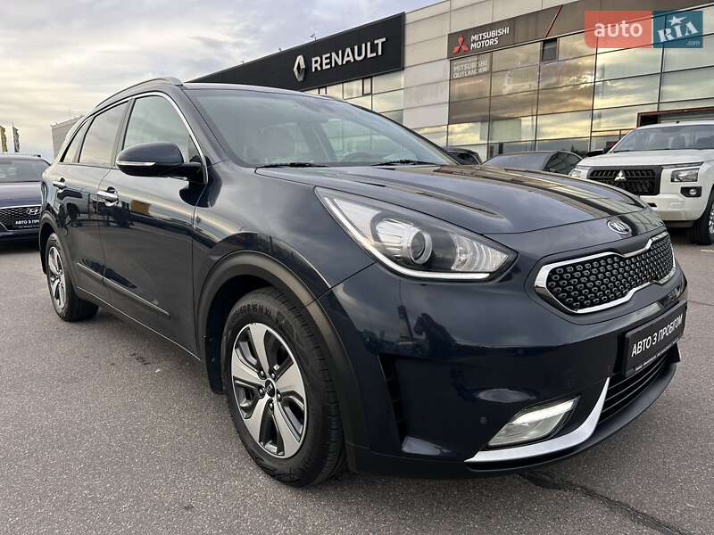 Внедорожник / Кроссовер Kia Niro 2017 в Киеве