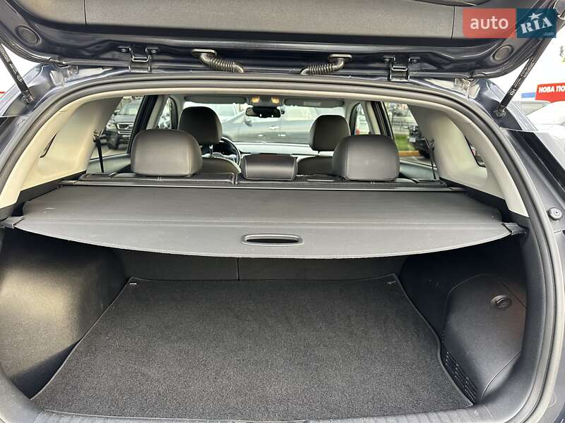 Внедорожник / Кроссовер Kia Niro 2017 в Киеве