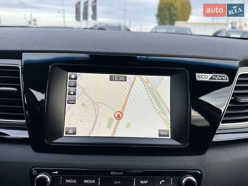 Внедорожник / Кроссовер Kia Niro 2017 в Киеве