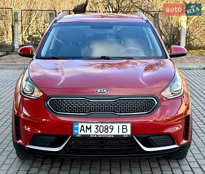 Внедорожник / Кроссовер Kia Niro 2017 в Житомире фото 21 Внедорожник / Кроссовер Kia Niro 2017 в Житомире