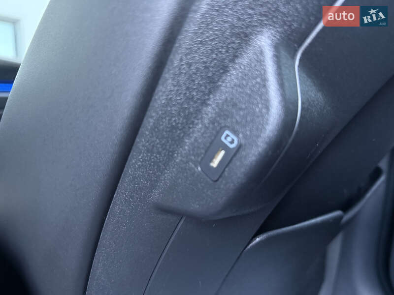 Внедорожник / Кроссовер Kia Niro 2023 в Дрогобыче фото 74 Внедорожник / Кроссовер Kia Niro 2023 в Дрогобыче