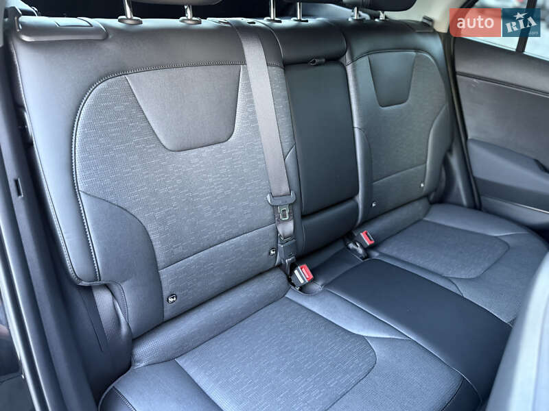 Внедорожник / Кроссовер Kia Niro 2023 в Дрогобыче фото 102 Внедорожник / Кроссовер Kia Niro 2023 в Дрогобыче