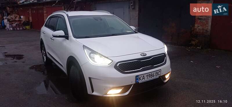 Kia Niro 2016