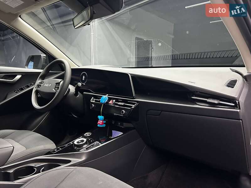 Внедорожник / Кроссовер Kia Niro 2023 в Черновцах
