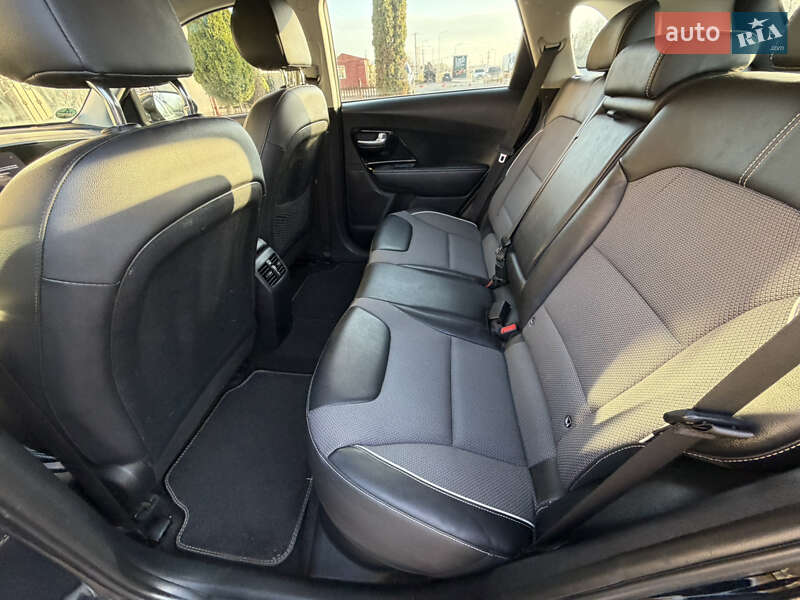 Внедорожник / Кроссовер Kia Niro 2020 в Тернополе