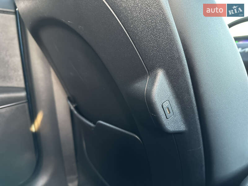 Внедорожник / Кроссовер Kia Niro 2024 в Дрогобыче