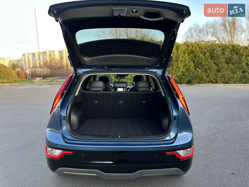 Внедорожник / Кроссовер Kia Niro 2024 в Дрогобыче