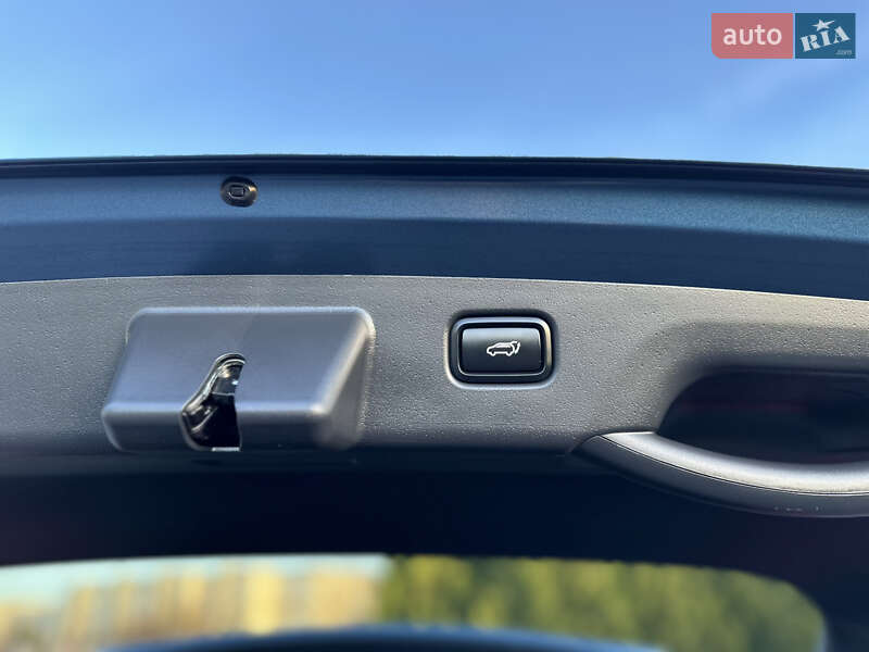 Внедорожник / Кроссовер Kia Niro 2024 в Дрогобыче