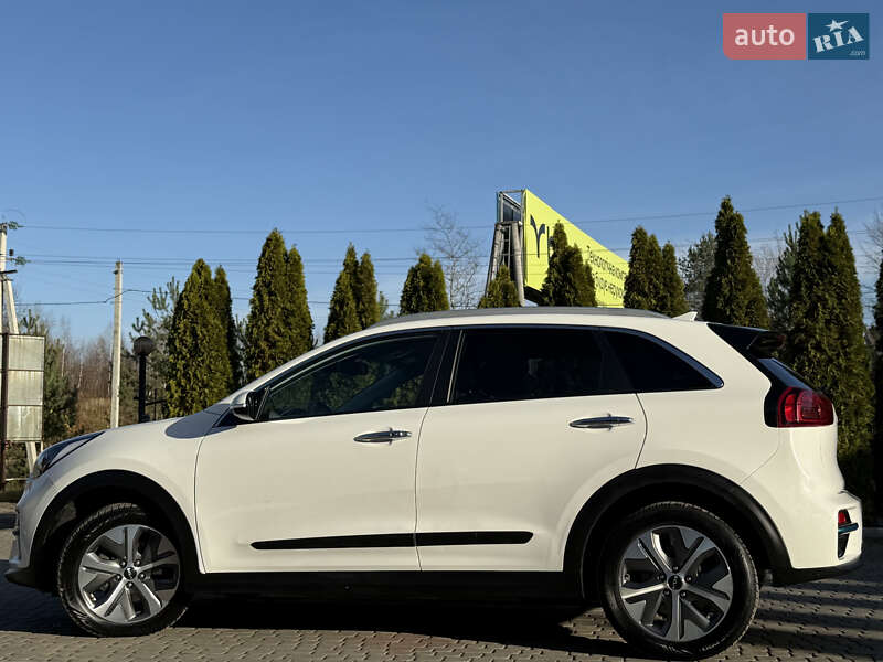 Внедорожник / Кроссовер Kia Niro 2022 в Трускавце