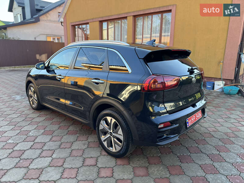 Внедорожник / Кроссовер Kia Niro 2020 в Ровно фото 6 Внедорожник / Кроссовер Kia Niro 2020 в Ровно