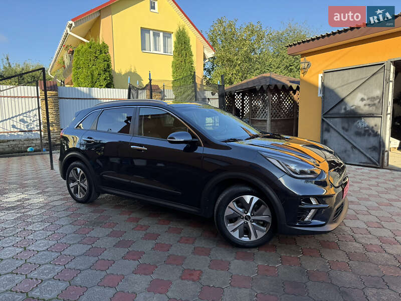 Внедорожник / Кроссовер Kia Niro 2020 в Ровно фото 55 Внедорожник / Кроссовер Kia Niro 2020 в Ровно