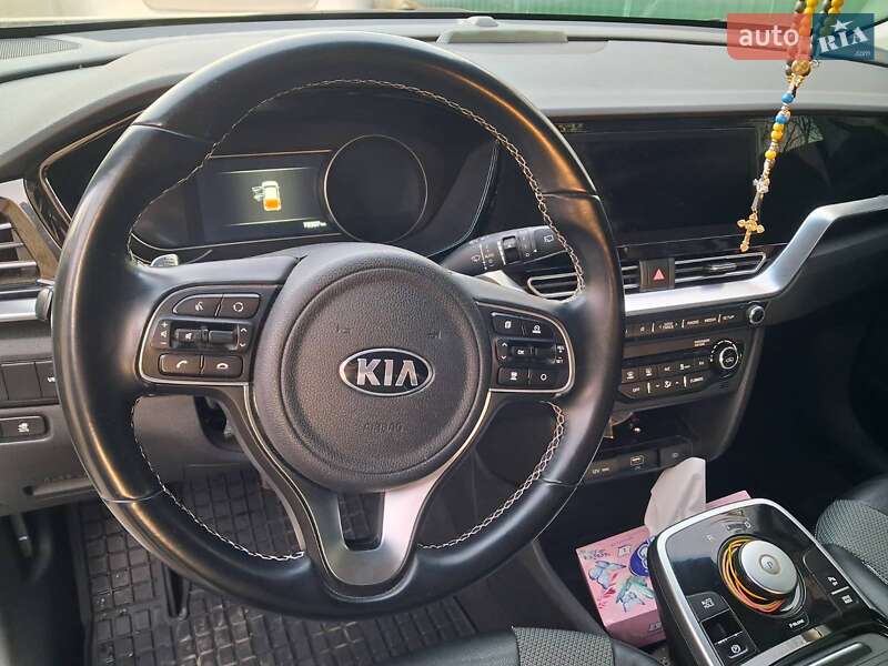 Позашляховик / Кросовер Kia Niro 2021 в Тернополі фото 10 Позашляховик / Кросовер Kia Niro 2021 в Тернополі