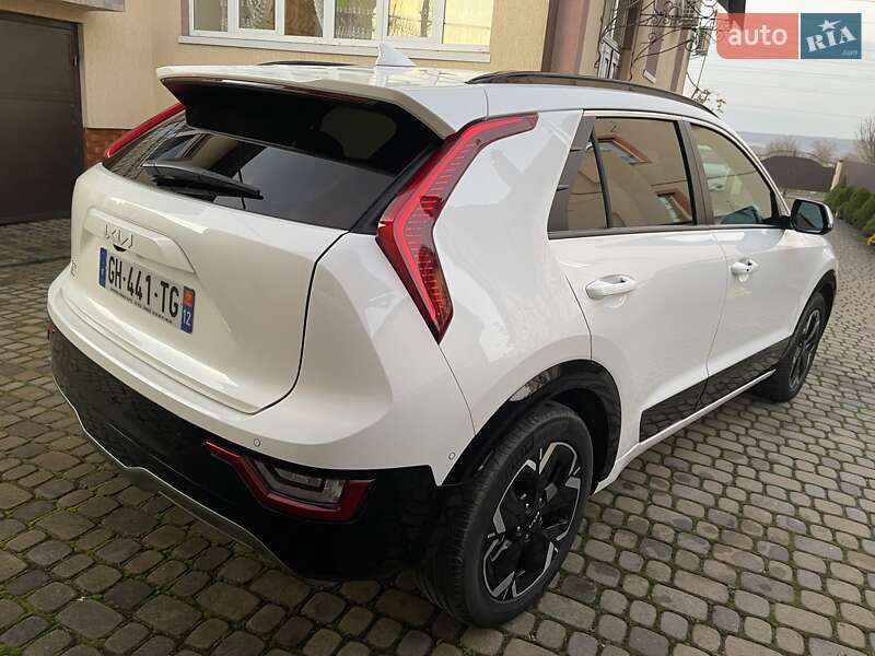 Позашляховик / Кросовер Kia Niro 2022 в Львові фото 9 Позашляховик / Кросовер Kia Niro 2022 в Львові