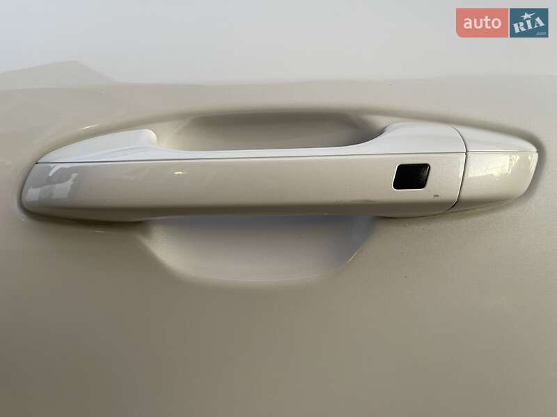 Позашляховик / Кросовер Kia Niro 2022 в Львові фото 21 Позашляховик / Кросовер Kia Niro 2022 в Львові