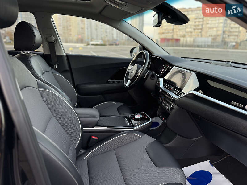 Внедорожник / Кроссовер Kia Niro 2021 в Киеве