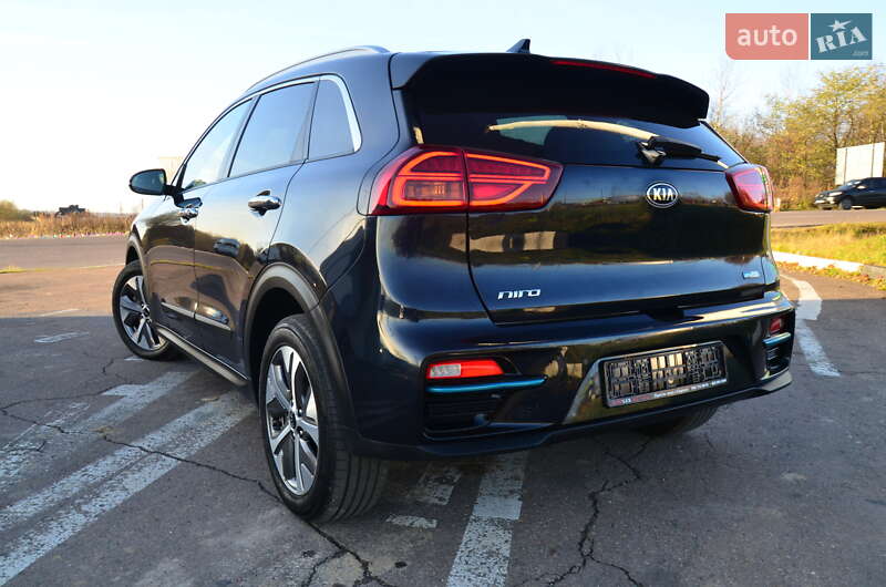 Внедорожник / Кроссовер Kia Niro 2020 в Дрогобыче