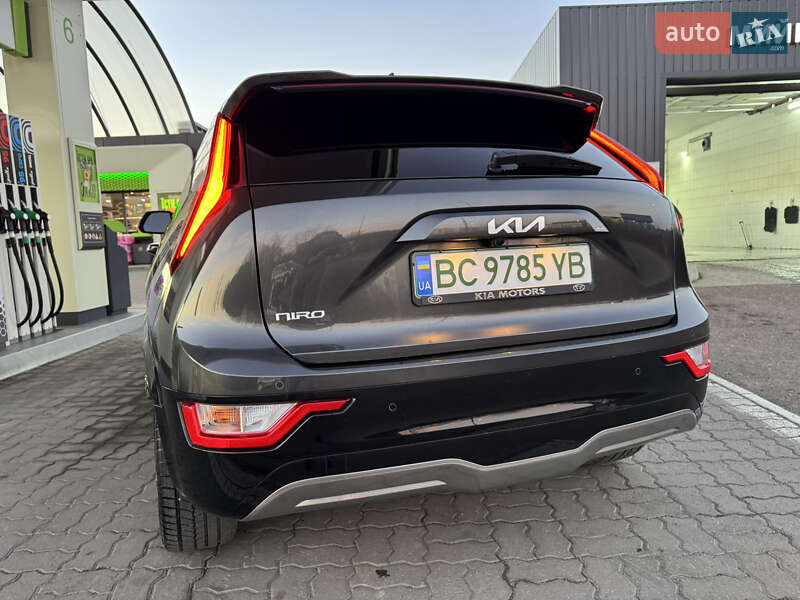 Внедорожник / Кроссовер Kia Niro 2024 в Дрогобыче