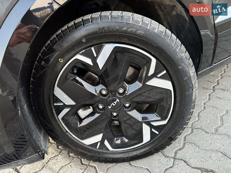 Внедорожник / Кроссовер Kia Niro 2024 в Дрогобыче