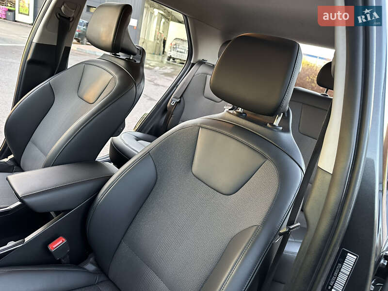 Внедорожник / Кроссовер Kia Niro 2024 в Дрогобыче