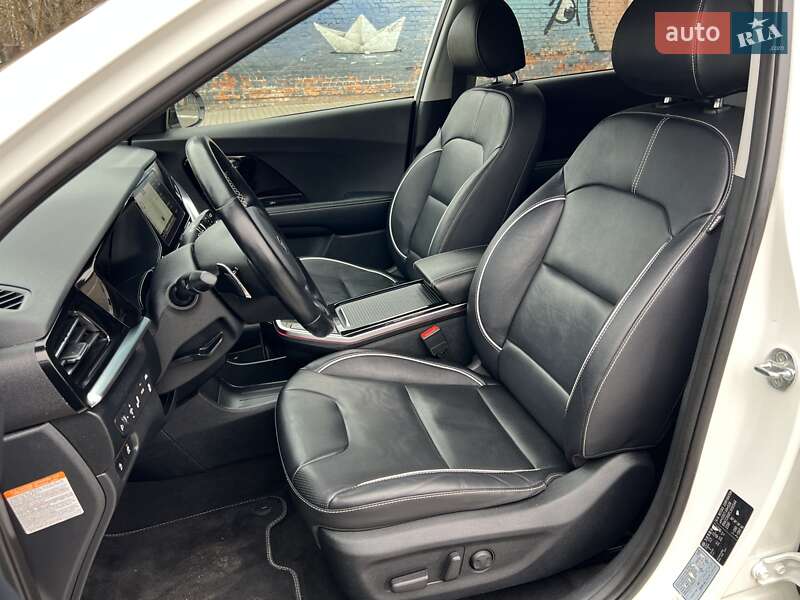 Внедорожник / Кроссовер Kia Niro 2020 в Луцке фото 35 Внедорожник / Кроссовер Kia Niro 2020 в Луцке