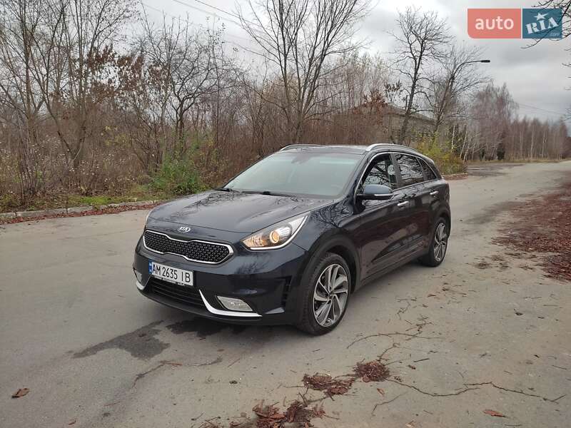 Позашляховик / Кросовер Kia Niro 2017 в Звягелі