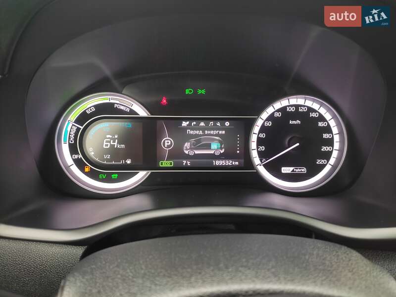 Позашляховик / Кросовер Kia Niro 2017 в Звягелі