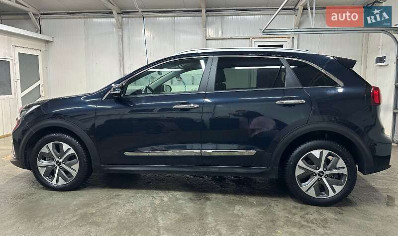 Позашляховик / Кросовер Kia Niro 2022 в Львові