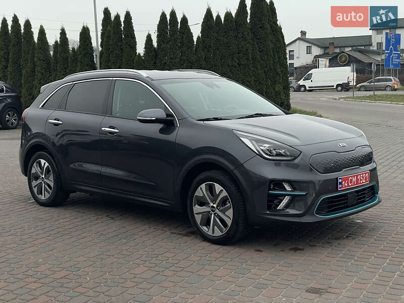 Внедорожник / Кроссовер Kia Niro 2019 в Львове