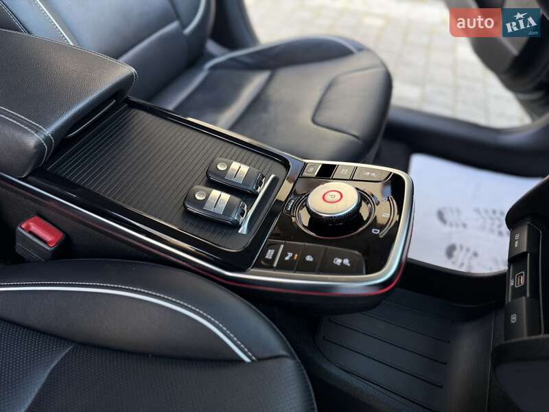 Внедорожник / Кроссовер Kia Niro 2020 в Дрогобыче