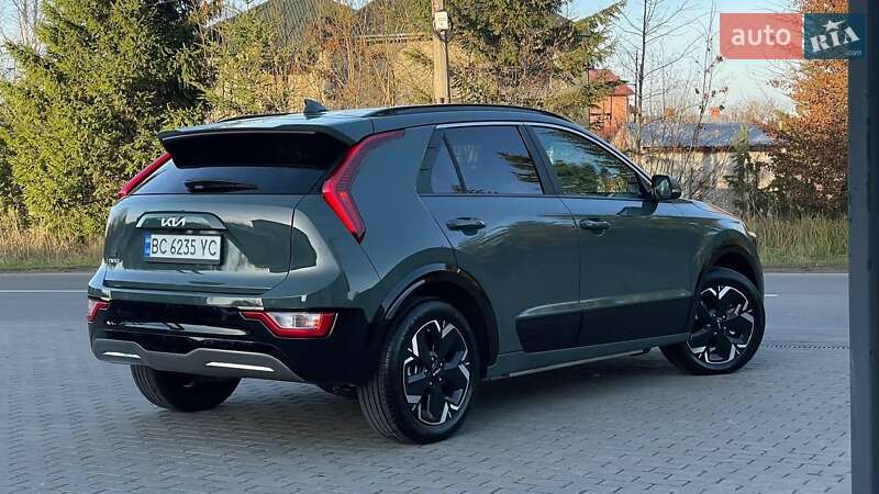 Позашляховик / Кросовер Kia Niro 2024 в Хирові