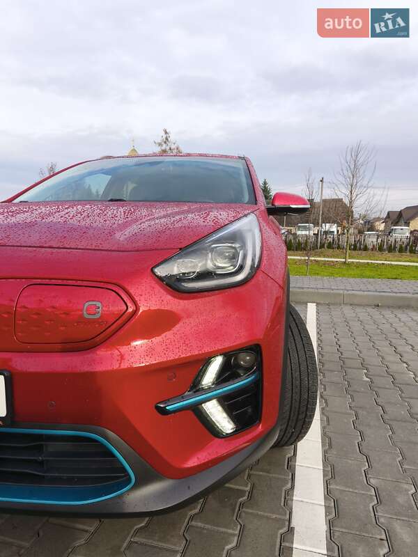 Позашляховик / Кросовер Kia Niro 2019 в Львові