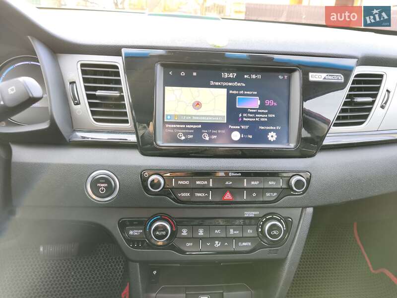 Позашляховик / Кросовер Kia Niro 2019 в Львові