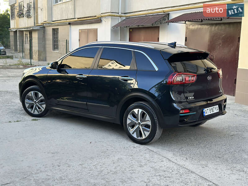 Внедорожник / Кроссовер Kia Niro 2019 в Ивано-Франковске