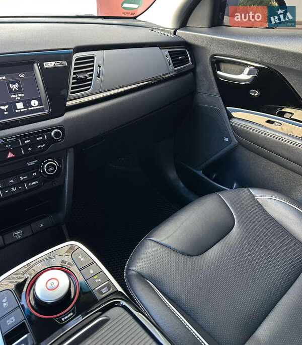 Внедорожник / Кроссовер Kia Niro 2019 в Ивано-Франковске