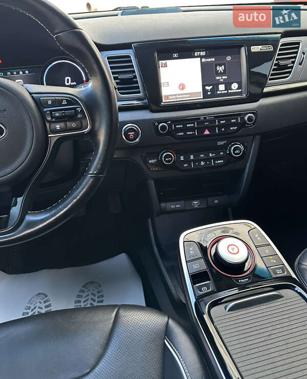 Внедорожник / Кроссовер Kia Niro 2019 в Ивано-Франковске