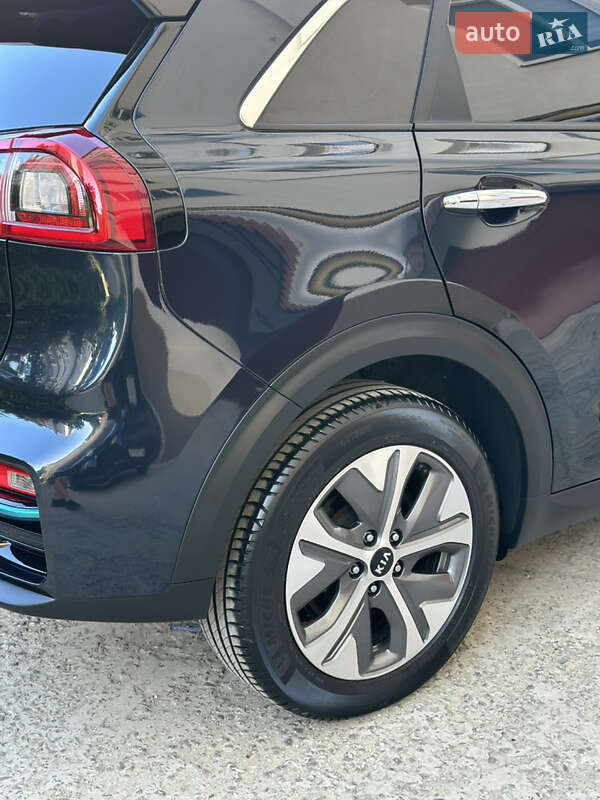 Внедорожник / Кроссовер Kia Niro 2019 в Ивано-Франковске