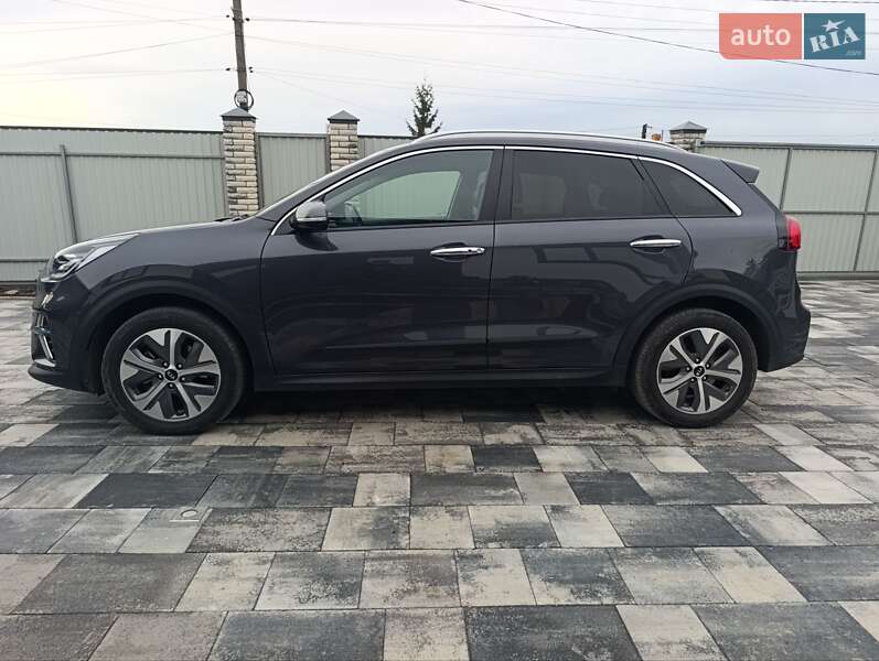 Внедорожник / Кроссовер Kia Niro 2020 в Богодухове фото 3 Внедорожник / Кроссовер Kia Niro 2020 в Богодухове