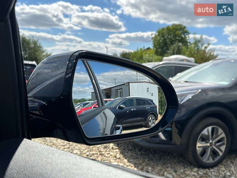 Внедорожник / Кроссовер Kia Niro 2020 в Львове фото 4 Внедорожник / Кроссовер Kia Niro 2020 в Львове